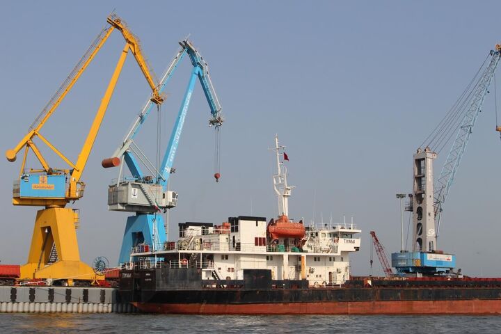 خوزستان می تواند به پل صادرات کشور تبدیل شود