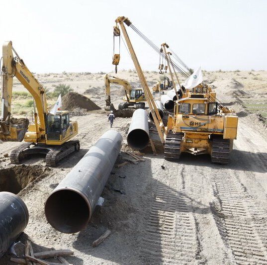 ایران کشور اول دنیا در ساخت خطوط لوله نفت شد/ ساخت ۱۹۰۰ کیلومتر خط لوله با وجود تحریم‌ها