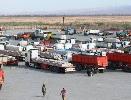 بیش از ۳۸۲ میلیون دلار کالا از مرز سومار به عراق صادر شد