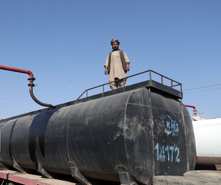 گازوئیل بی کیفیت برگشت داده شده از افغانستان به ایران، ترانزیت از عراق بوده است