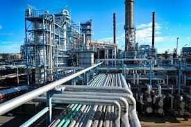 صادرات تجهیزات پالایشی به پروژه‌های فراسرزمینی/ دستیابی به دانش فنی ارتقای کیفی نفت کوره
