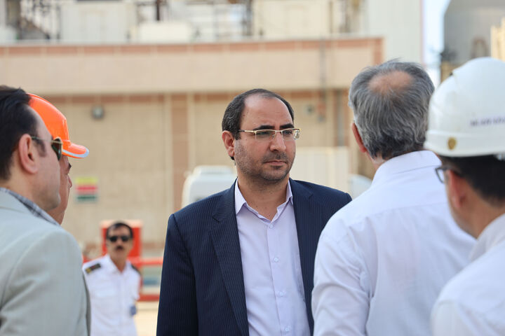 بازدید دکتر سیدعلی حسینی از پتروشیمی بوشهر