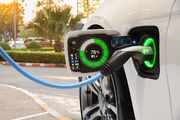دانش فنی تولید خودروهای برقی در کشور مهیاست/ دولت در تامین باتری کمک کند