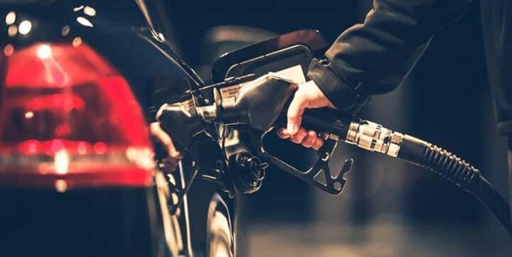 بهادری جهرمی: بنزین گران نمی‌شود