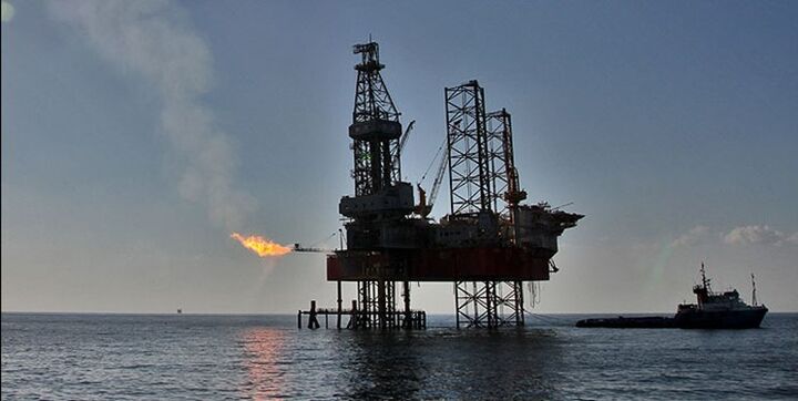 روند افزایش تولید نفت ایران همچنان ادامه دارد/ ایران سومین تولیدکننده اوپک