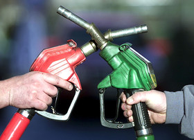 کاهش ذخیره سازی سوخت، علت صادرات بنزین با قیمت پایین بود