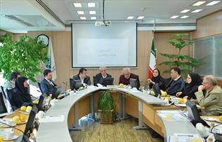 توسعه صنایع صادراتی در ایران با چه چالش‌هایی مواجه است؟
