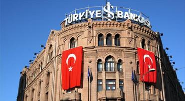 بسته شدن حساب ایرانیها در ترکیه کذب است