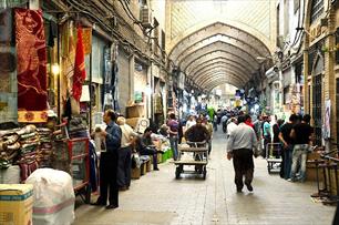 قیمت کالاهای پرمصرف ایام عید در کشور تعدیل می‌شود