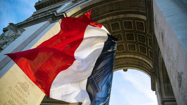 نشست هیات تجاری اقتصادی فرانسه و مسئولان اتاق بازرگانی البرز