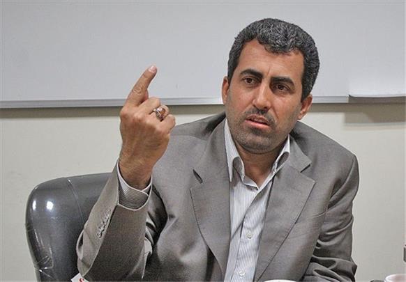 انتقاد پورابراهیمی از دولت برای قاچاق کالا