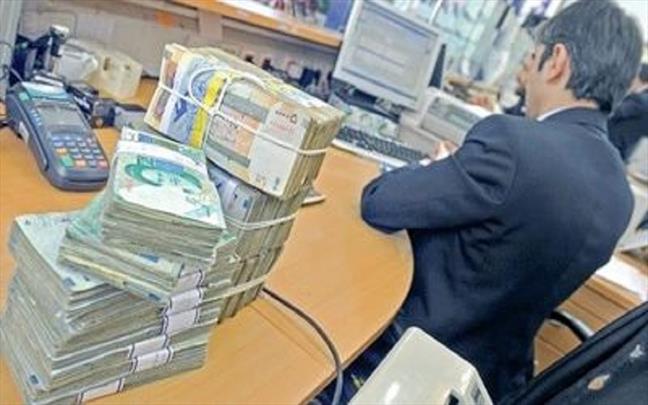 رشد ۱۰.۶ درصدی تسهیلات بانکی در آذر در مقایسه با اسفند ۹۶