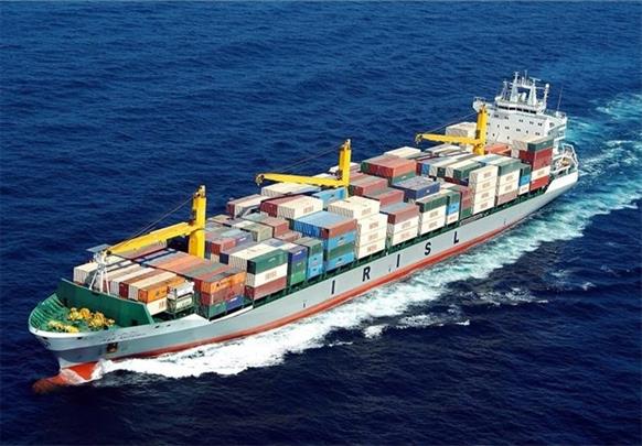 سومین خط حمل و نقل دریایی میان بندر جاسک و بنادر عمان راه اندازی می شود.