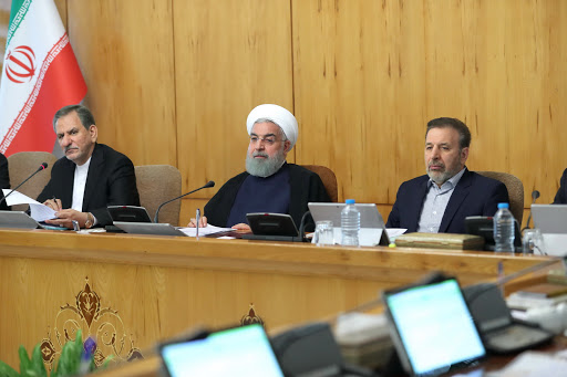 روحانی: سامانه جامع تجارت مشکلات را از سر راه فعالان اقتصادی برمی‌دارد