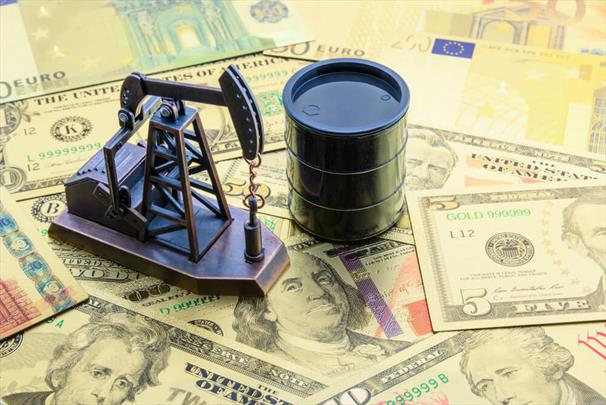 ارزش نفت خام بیش از ۴ درصد سقوط کرد